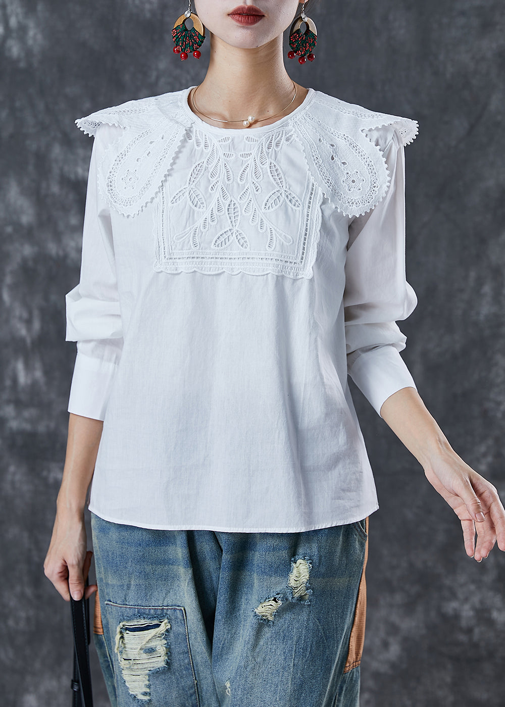 Classic Vintage Shirt with a Flattering Fit