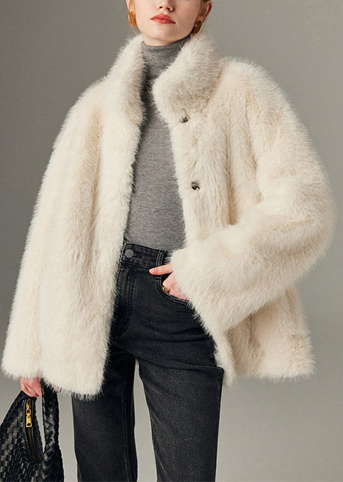 Sophisticated Coat with a Clean Classic Look