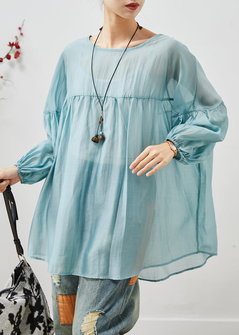 Polished Blouse with an Effortless Classic Look