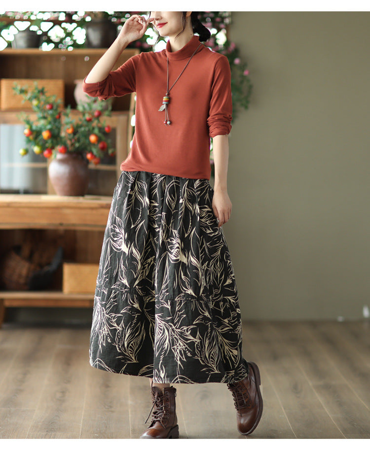 Effortlessly Elegant Garment with a Timeless Design
