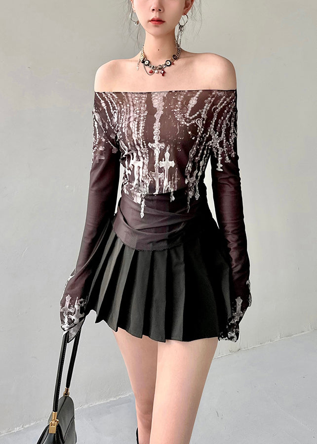 Classic Vintage Top with a Flattering Fit