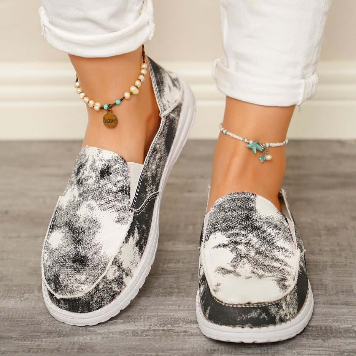 Comfortable Orthopedic Sneakers for Daily Wear