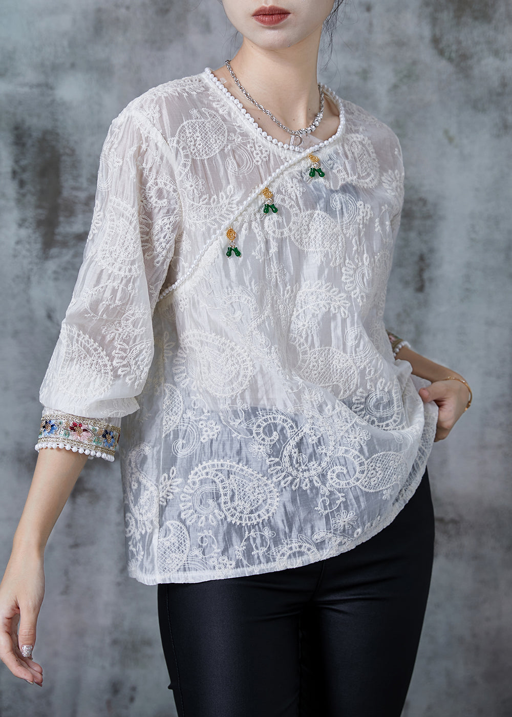 Classic Vintage Shirt with a Flattering Fit