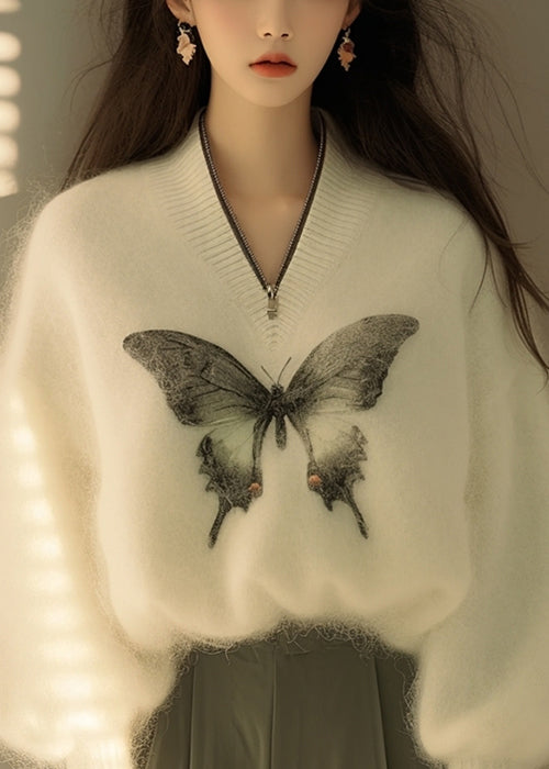 Polished Sweater with an Effortless Classic Look