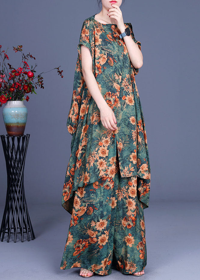 Sophisticated Garment with a Clean Classic Look
