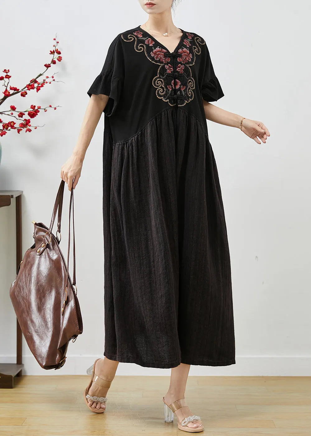 Beautifully Crafted Dress in a Classic Style