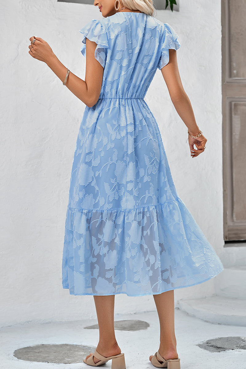 Well Tailored Dress with a Graceful Silhouette