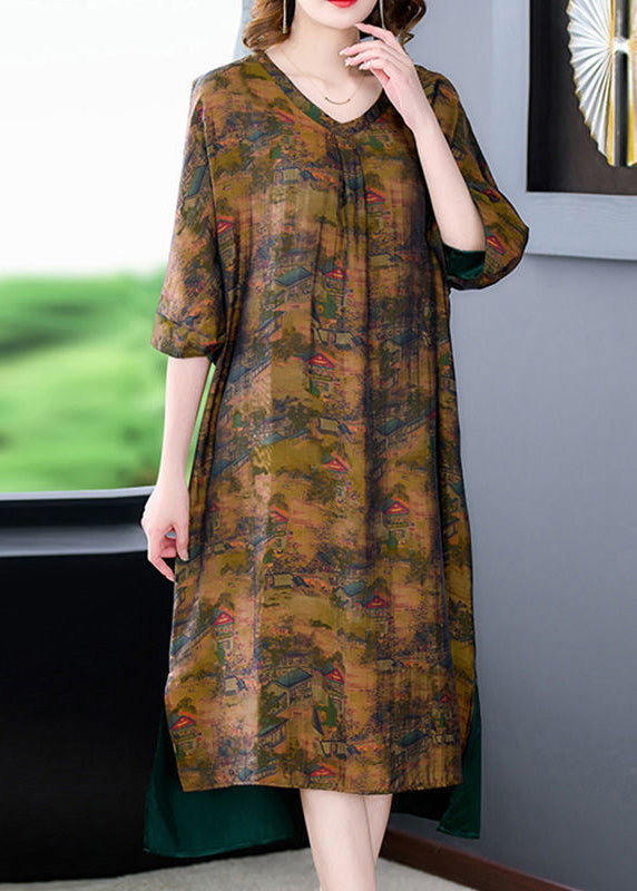 Classic Vintage Dress with a Flattering Fit
