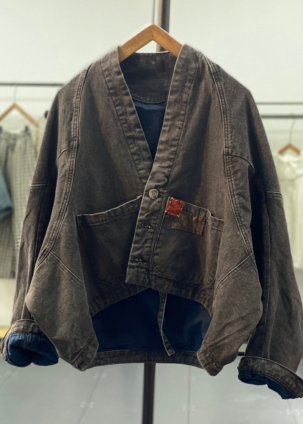 Beautifully Finished Coat in a Timeless Design