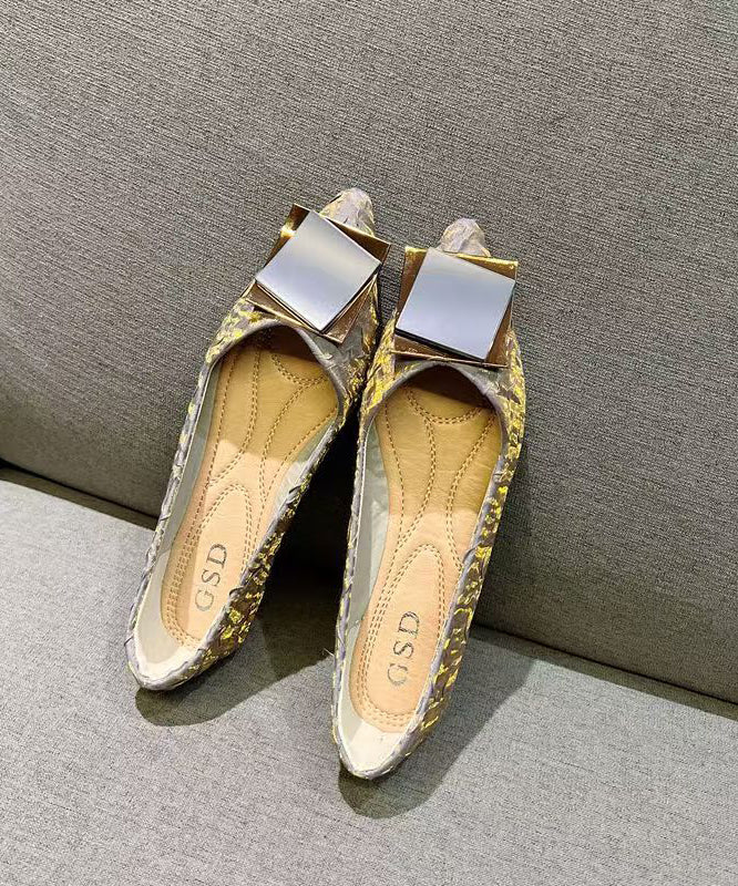 Graceful Orthopedic Flats for Modern Look