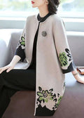 Effortlessly Elegant Cardigan with a Timeless Design