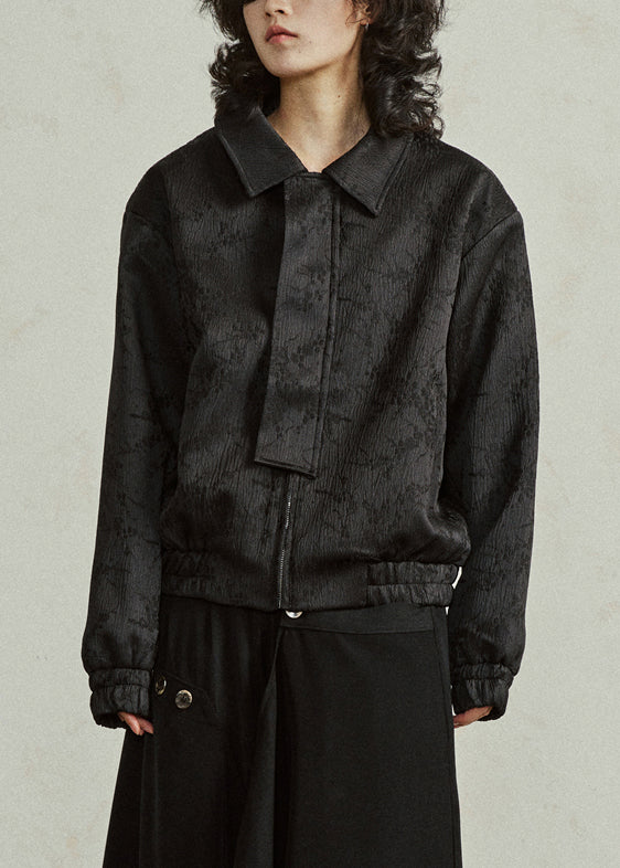Well Tailored Coat with a Graceful Silhouette