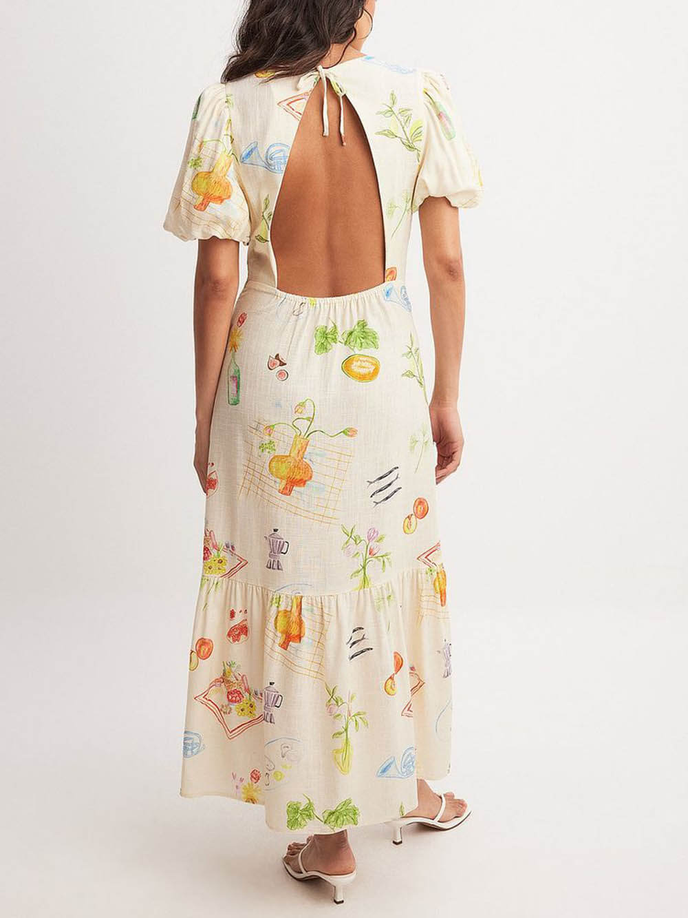 Classic Vintage Dress with a Flattering Fit