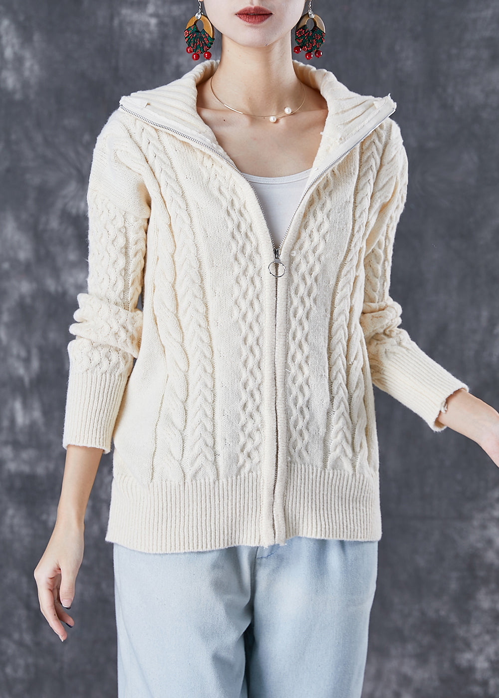 Gracefully Styled Coat for Any Occasion