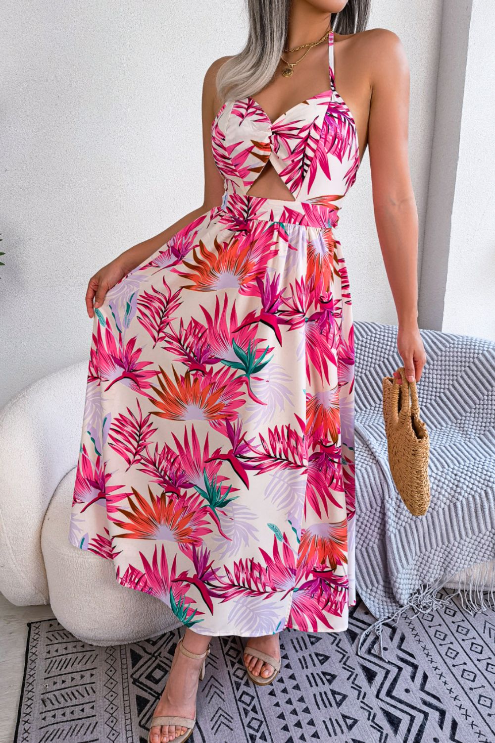 Sophisticated Dress with a Clean Classic Look