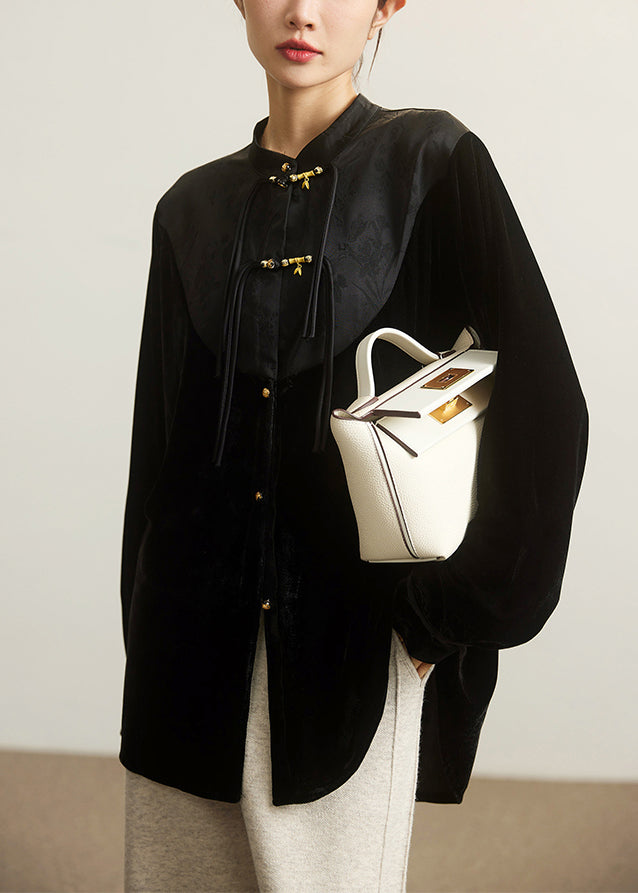 Beautifully Finished Top in a Timeless Design
