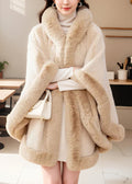 Effortlessly Elegant Coat with a Timeless Design