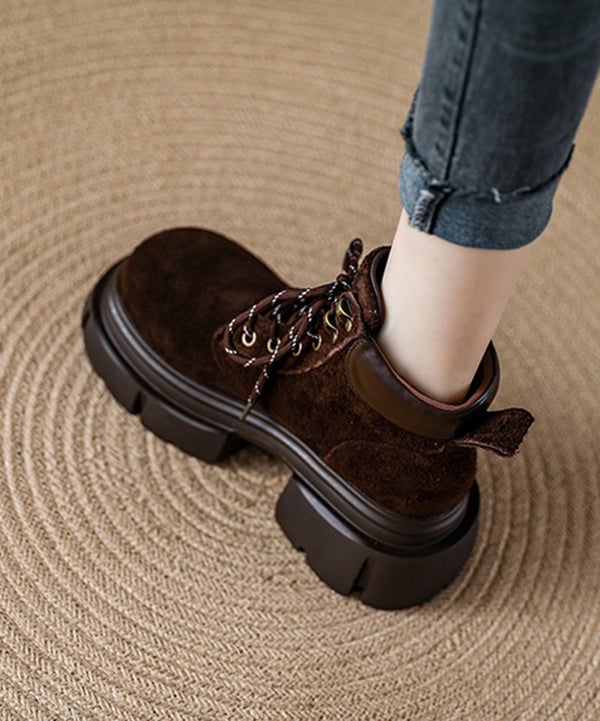 Graceful Orthopedic Boots for Modern Look