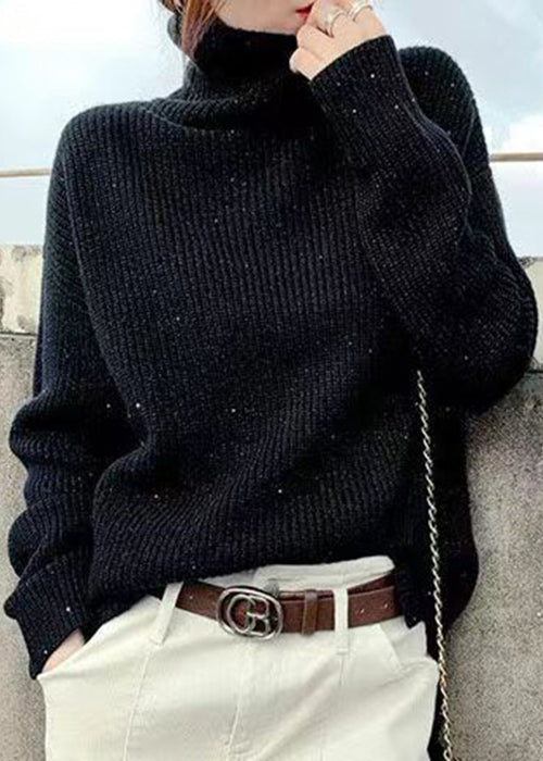 Beautifully Finished Sweater in a Timeless Design