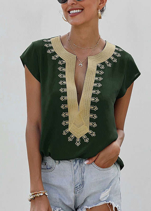 A Vintage Style Shirt with Delicate Timeless Details
