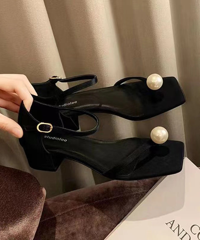 Chic Orthopedic Sandals with Unique Design