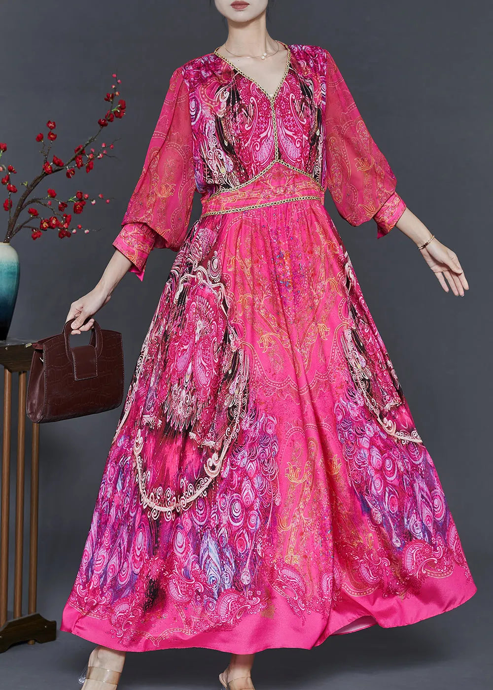 Classic Vintage & Enduringly Stylish Dress