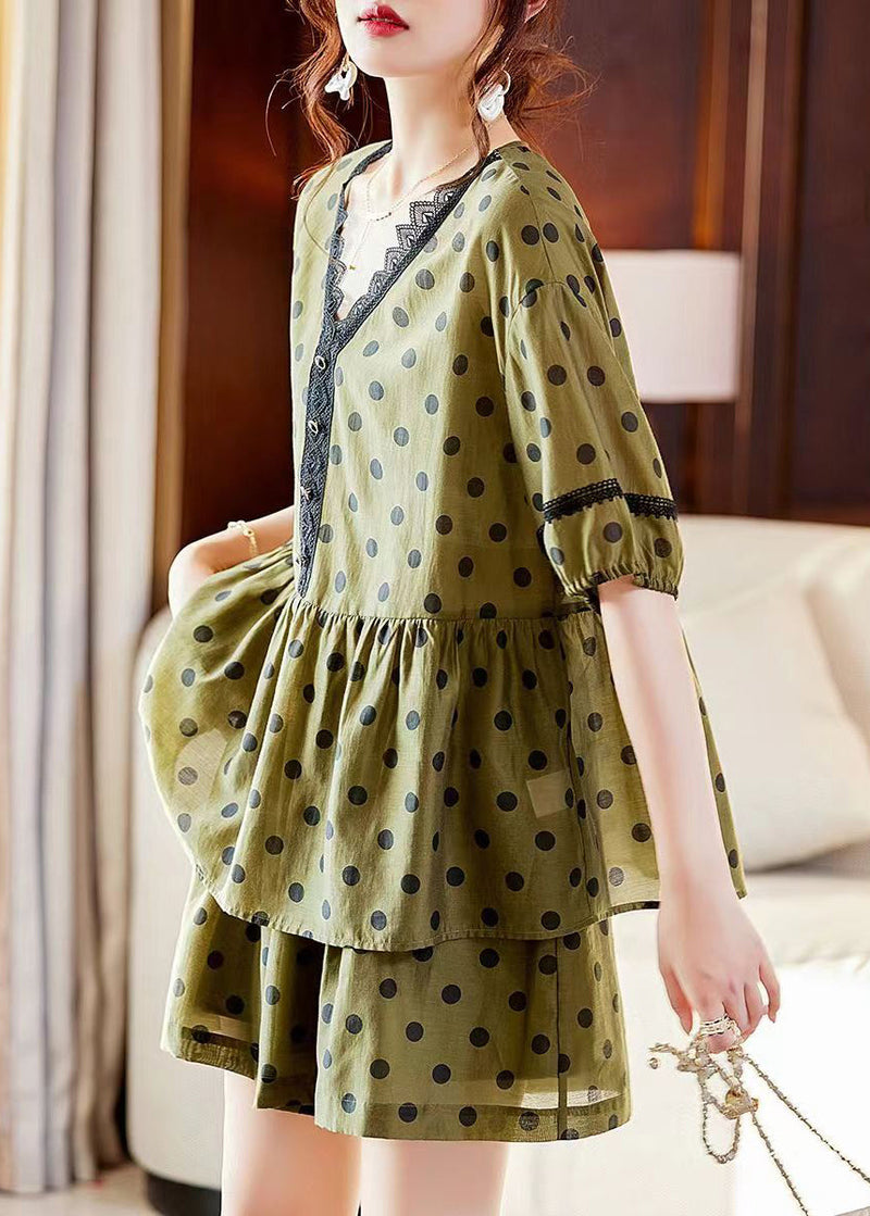 Well Tailored Shirt with a Graceful Silhouette