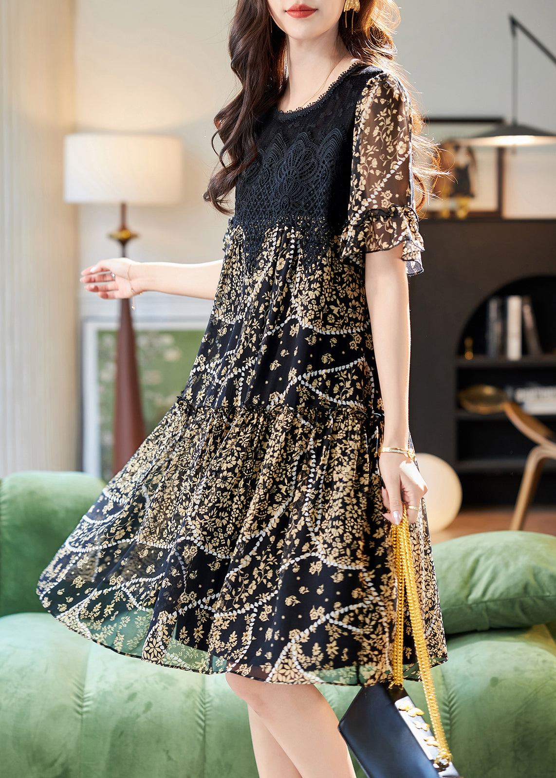 Gracefully Styled Dress for Any Occasion