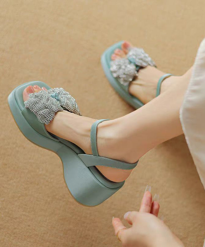 Graceful Orthopedic Sandals for Modern Look