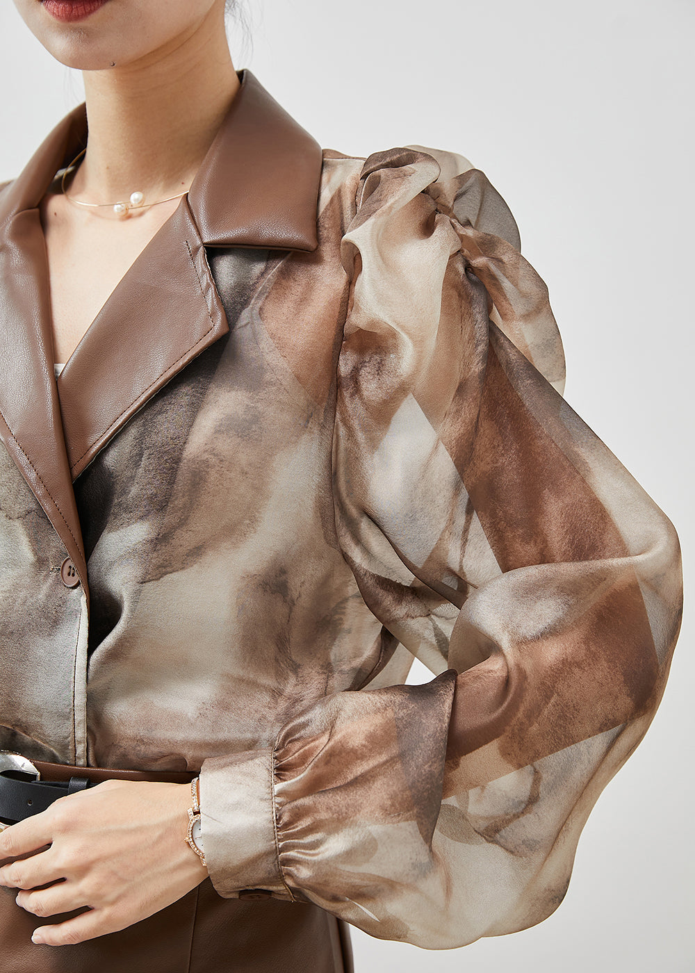 Beautifully Crafted Shirt in a Classic Style