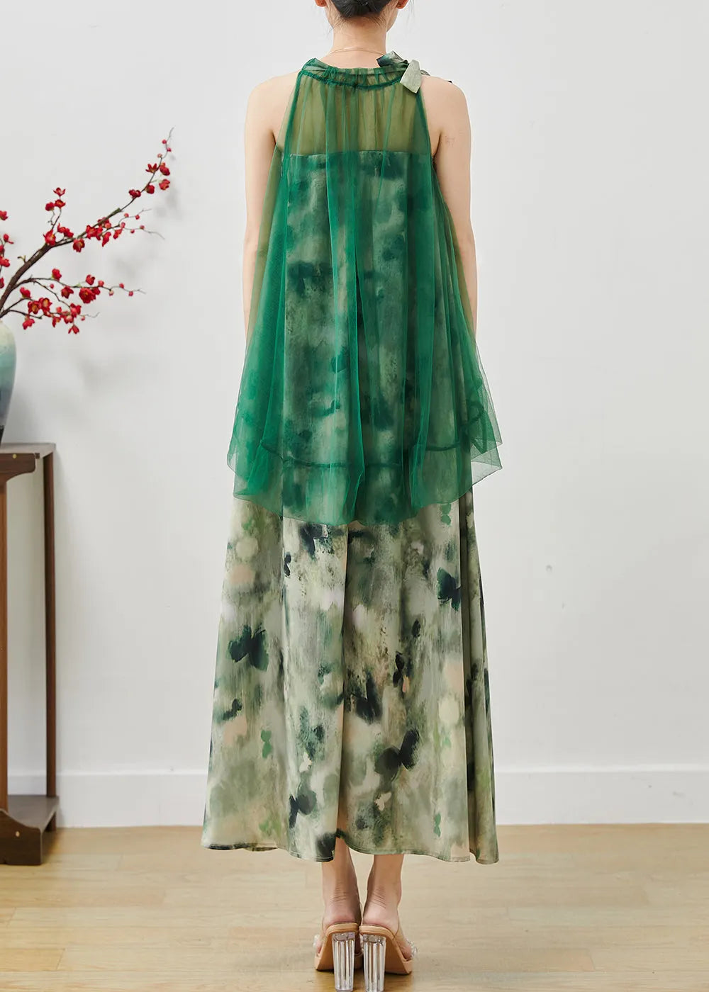 A Vintage Style Dress with Delicate Timeless Details