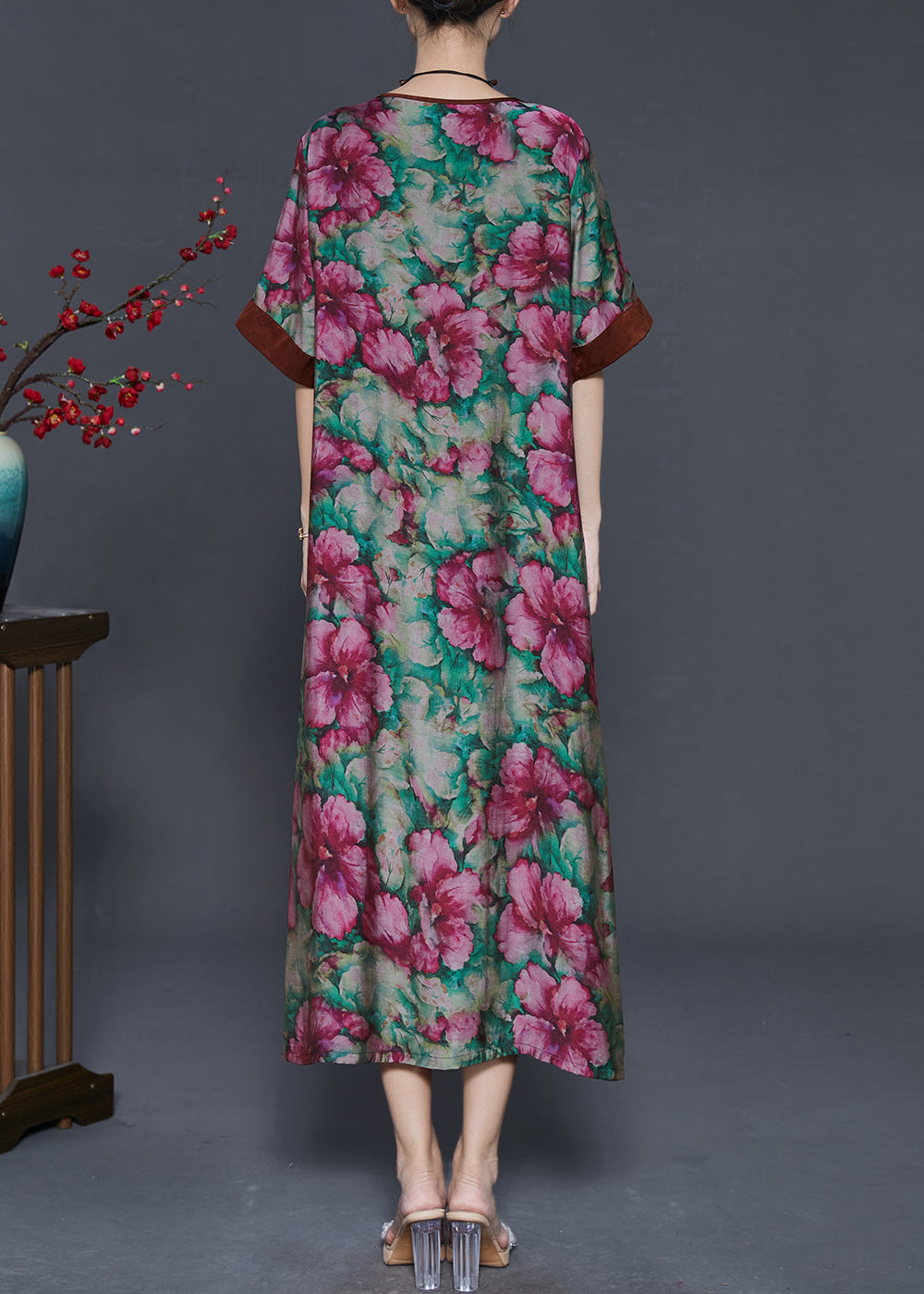 Classic Vintage & Enduringly Stylish Dress