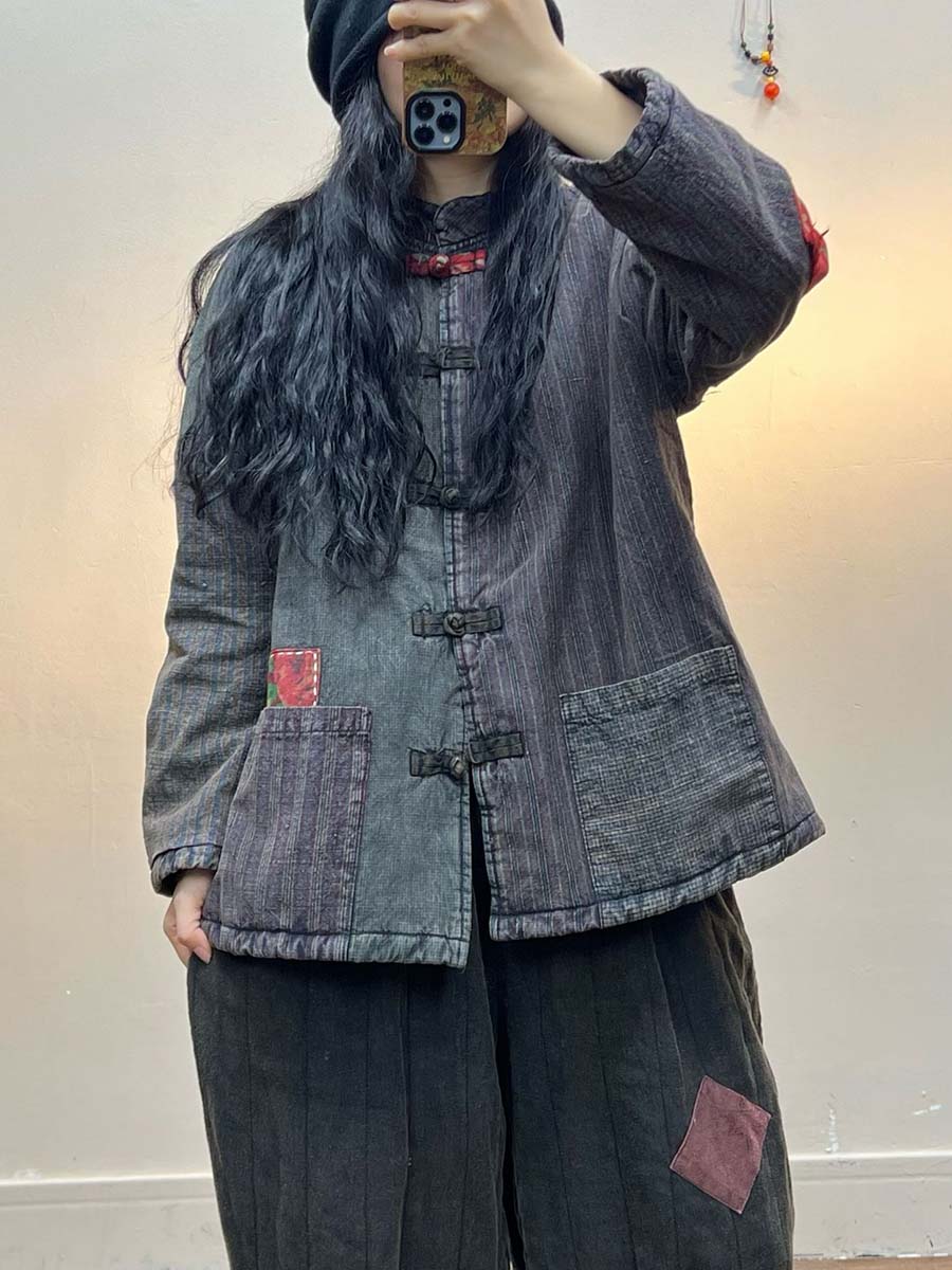 Well Tailored Coat with a Graceful Silhouette