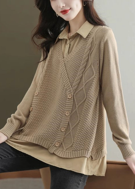 Well Tailored Top with a Graceful Silhouette
