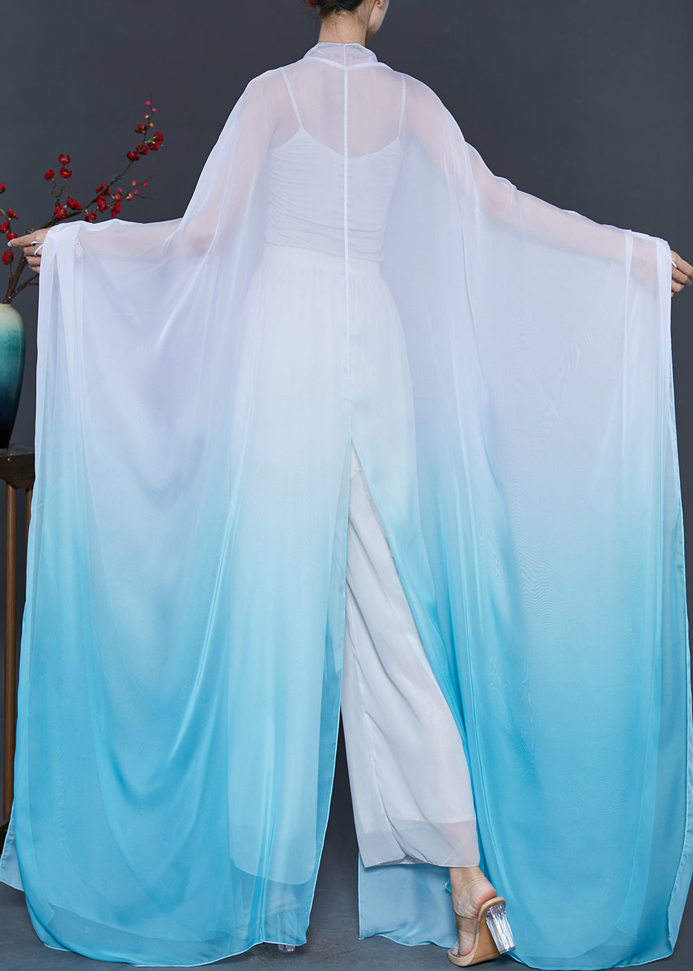 Effortlessly Elegant Cardigan with a Timeless Design