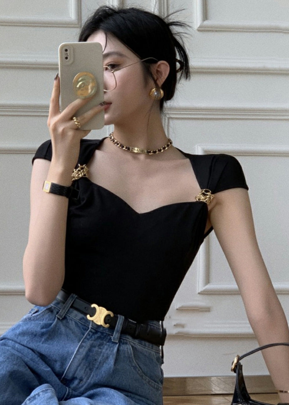 Vintage Inspired Top with a Contemporary Edge
