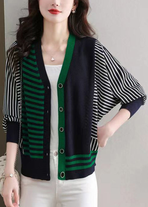 Elegantly Styled Cardigan for Everyday Wear