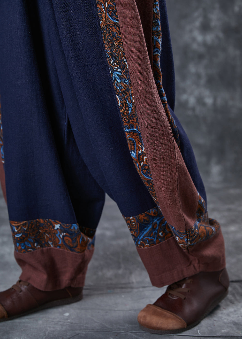 Well Tailored Pants with a Graceful Silhouette