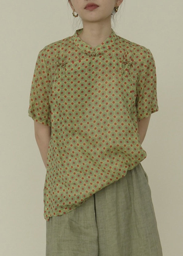Beautifully Crafted Top in a Classic Style