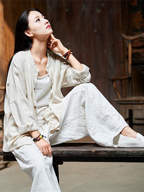 Well Tailored Pants with a Graceful Silhouette