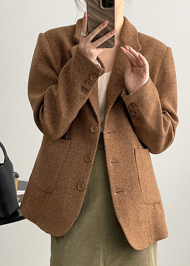 Gracefully Styled Coat for Any Occasion