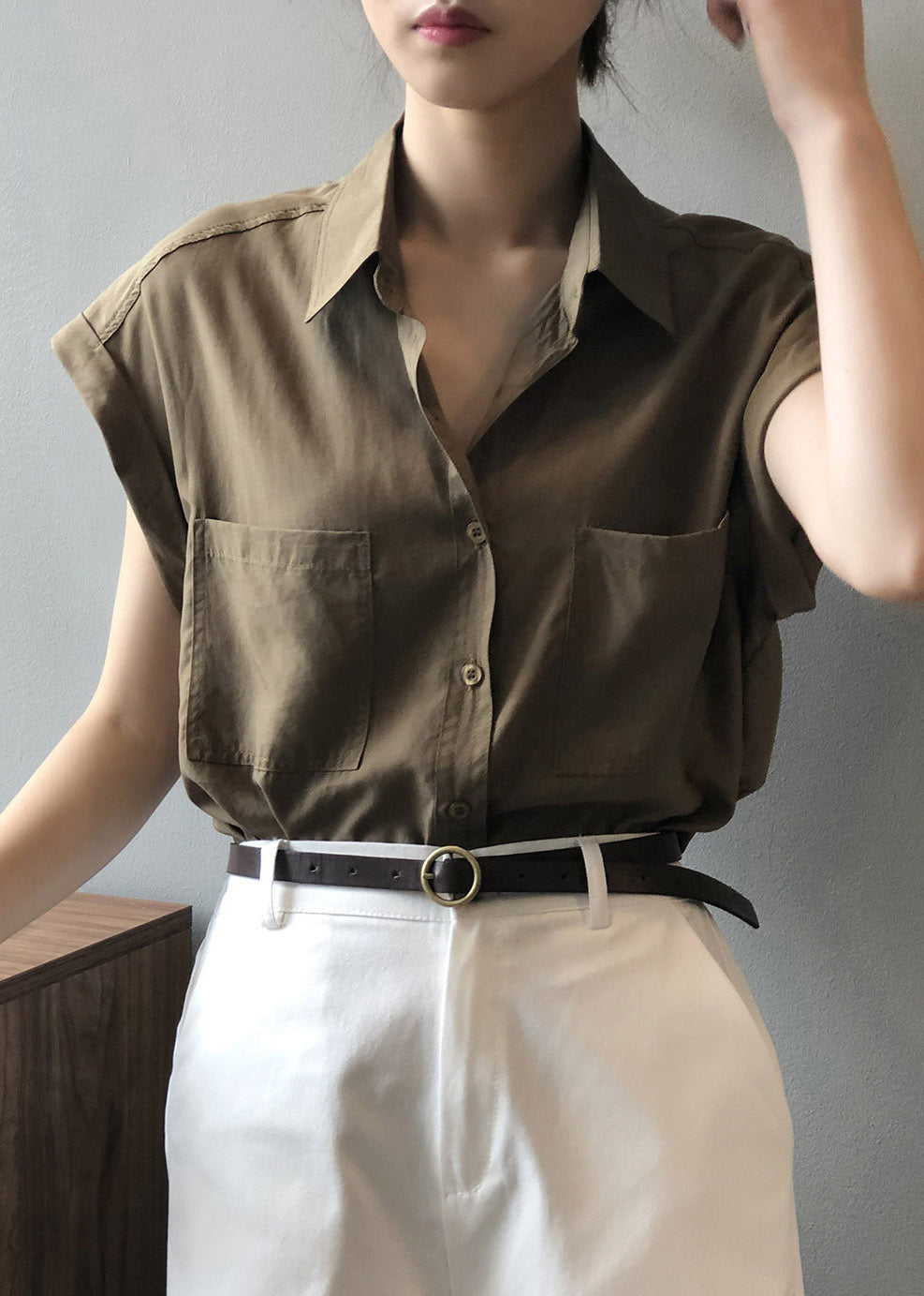 Well Tailored Shirt with a Graceful Silhouette
