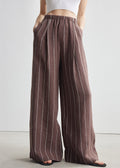 Sophisticated Pants with a Clean Classic Look