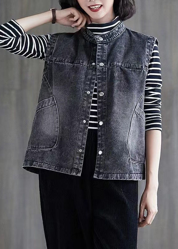 Classic Vintage & Enduringly Stylish Coat