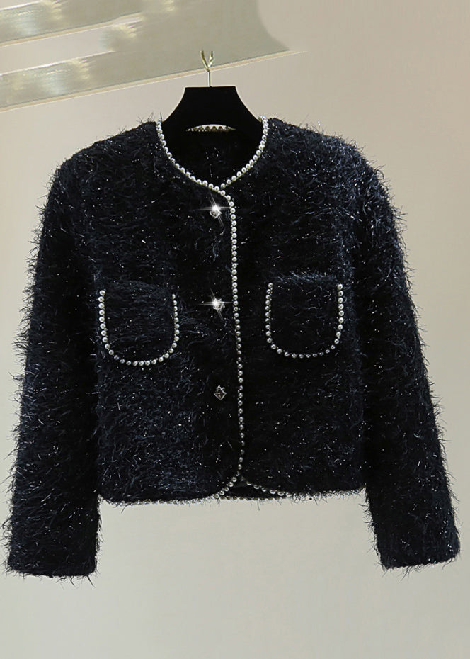 Effortlessly Elegant Coat with a Timeless Design