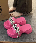 Graceful Orthopedic Sandals for Modern Look