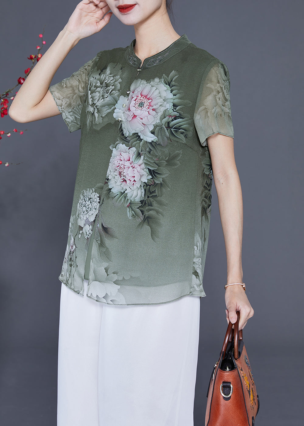 Polished Shirt with an Effortless Classic Look