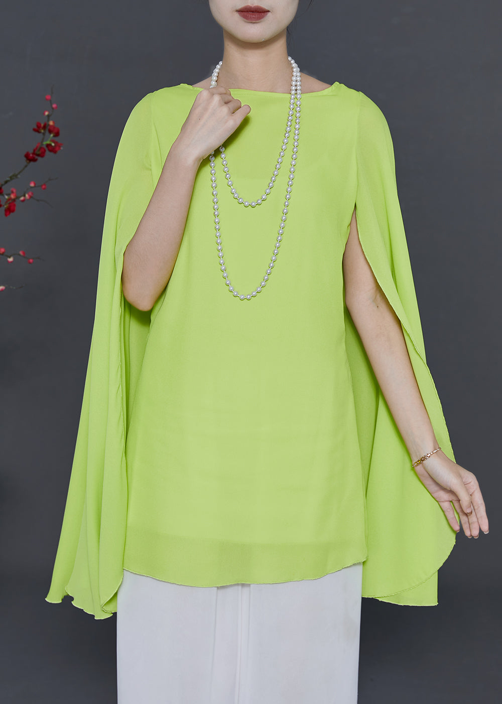 Classic Vintage & Enduringly Stylish Blouse
