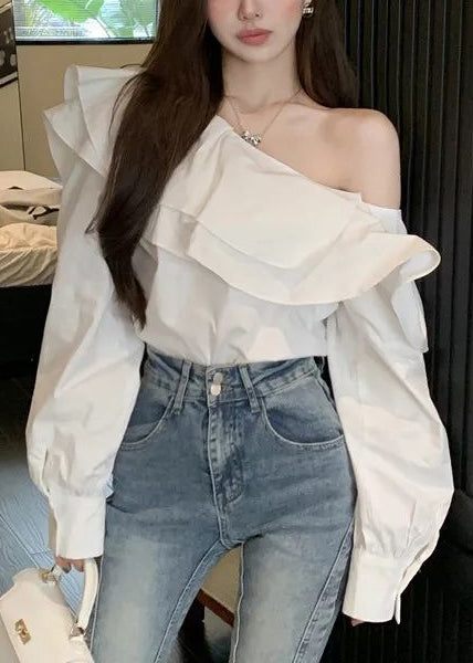 Effortlessly Elegant Blouse with a Timeless Design