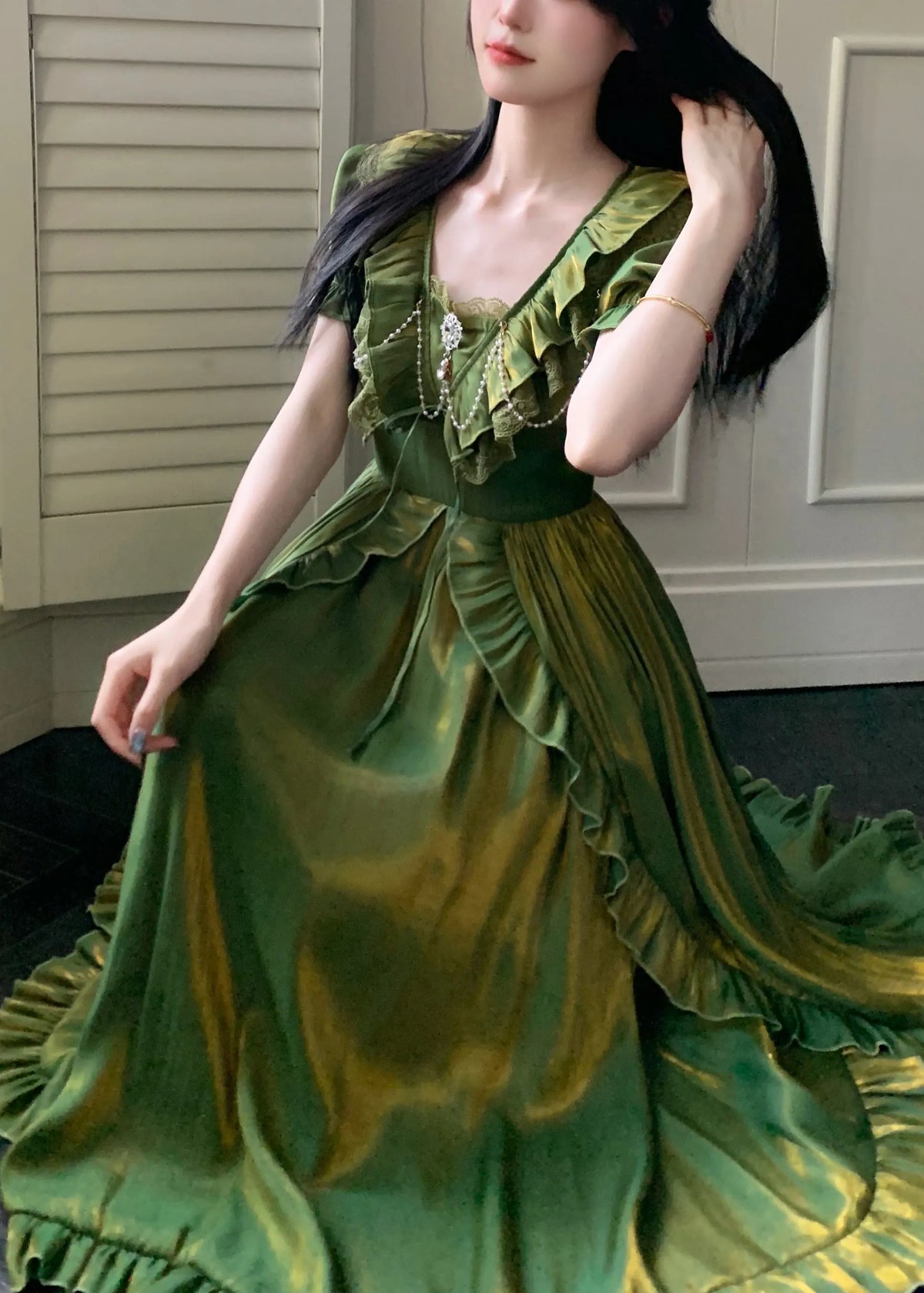 Gracefully Styled Dress for Any Occasion